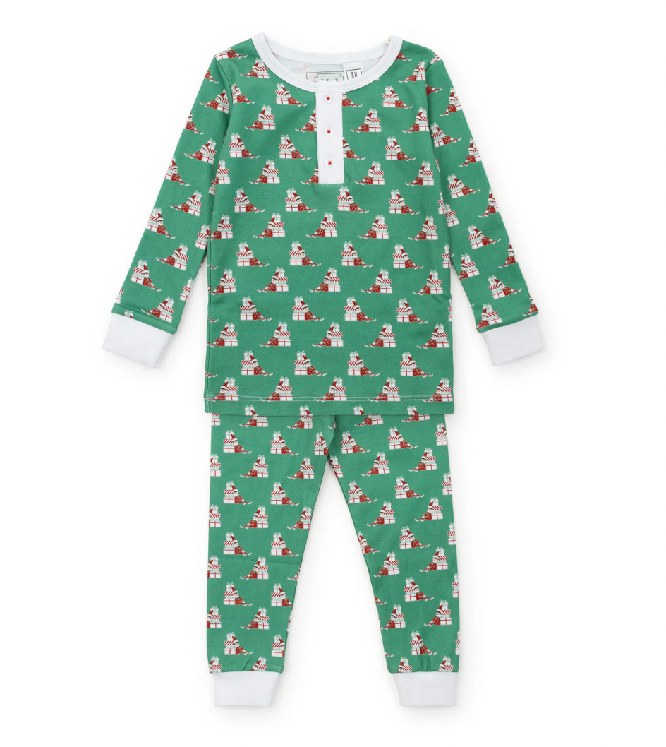 Lila + Hayes Jack Pajama Set in Santa's Helper